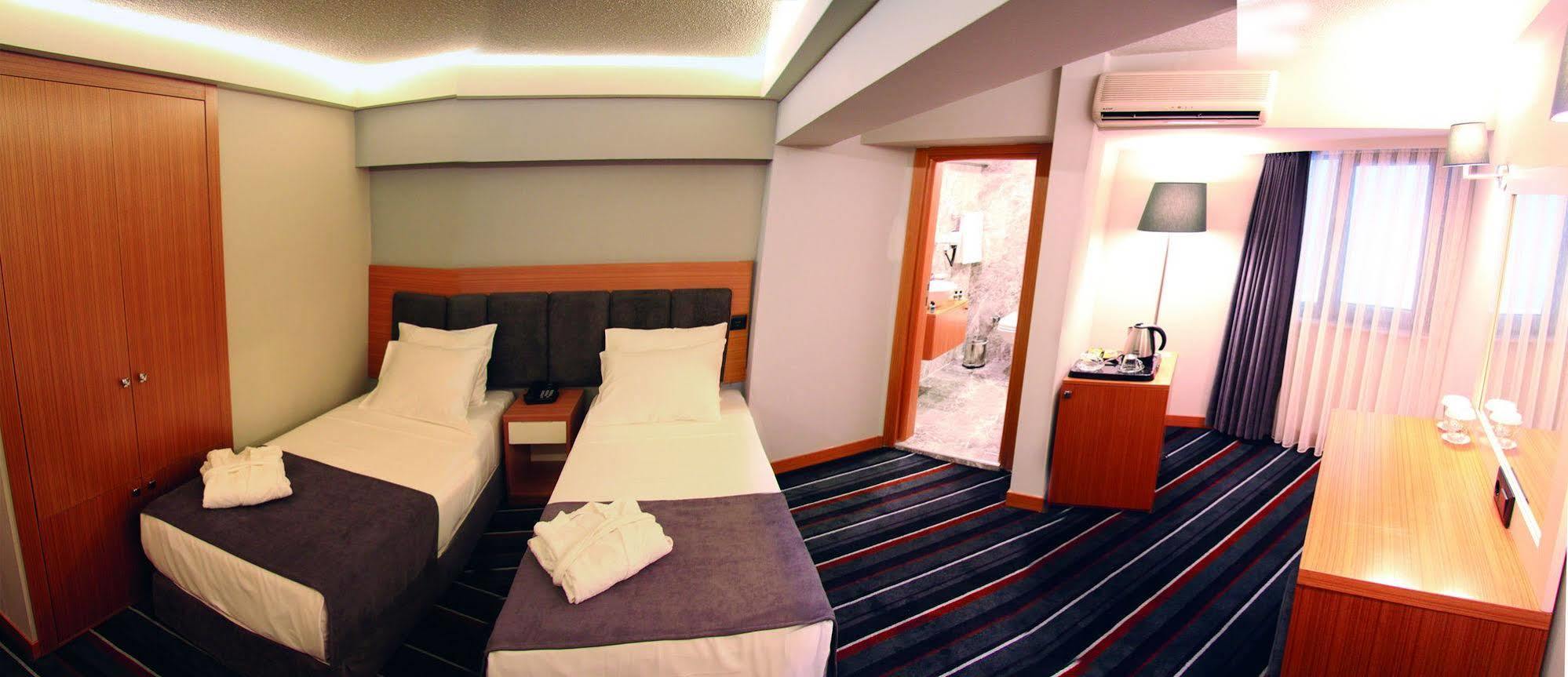 Bergama Otel İstanbul Dış mekan fotoğraf